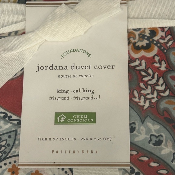 Pottery Barn Jordana Duvet Cover - Red and Blue - Picture 2 of 4